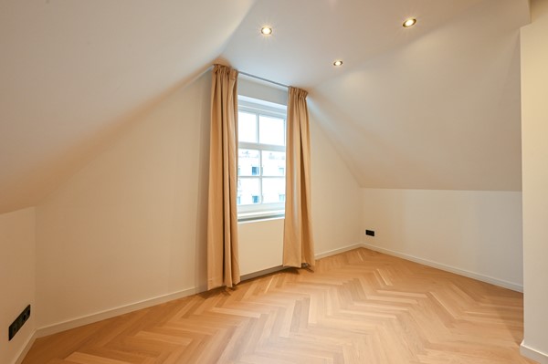Medium property photo - Oog In 'T Zeilstraat, 2512 CC Den Haag